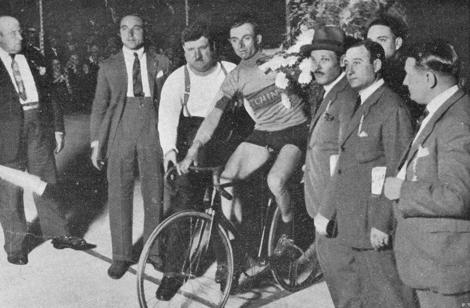 Anche all&#39;epoca di Bottecchia vincere il Tour aveva una eco notevole: dopo il trionfo del 1924 venne celebrato al Velodromo Sempione di Milano.